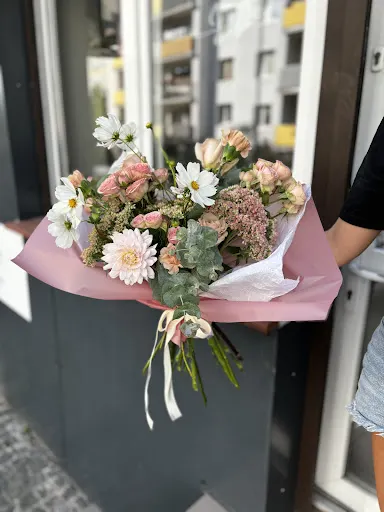 Nice Flowers- pracownia florystyczna, Paula Pisarczyk